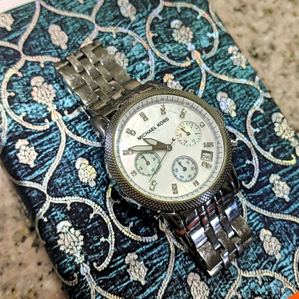 Michael Kors women's ritz silver watch (used)